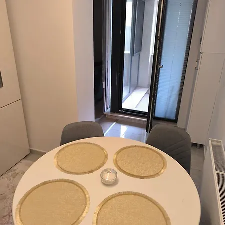 Sea&lake Jade Apartament *