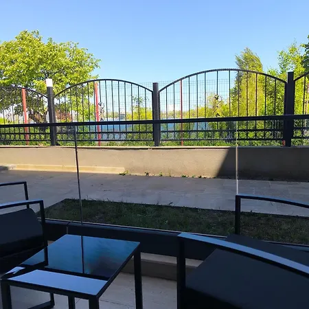 Sea&lake Jade Apartament *